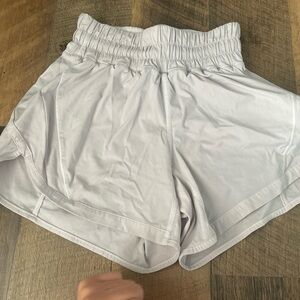 i’m selling lululemon shorts in a whiteish grey color! Size: 0 🤍